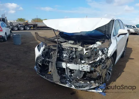 2022 Lexus Rx 350 z USA, uszkodzony, nr VIN 2T2AZMAA4NC226849